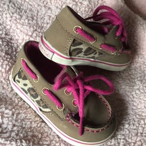 Sperry 3M girls shoes EXCELLENT CONDITION